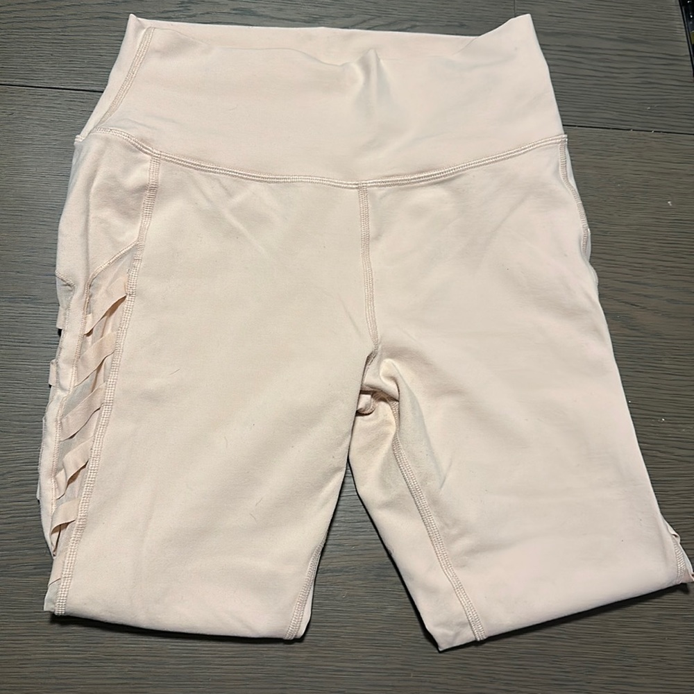 Pale pink leggings